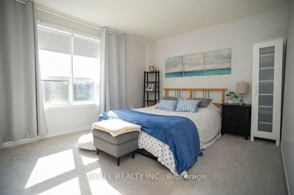 Photo 15 of 48 Lovell Crescent, Brantford, Empire — HOMEH