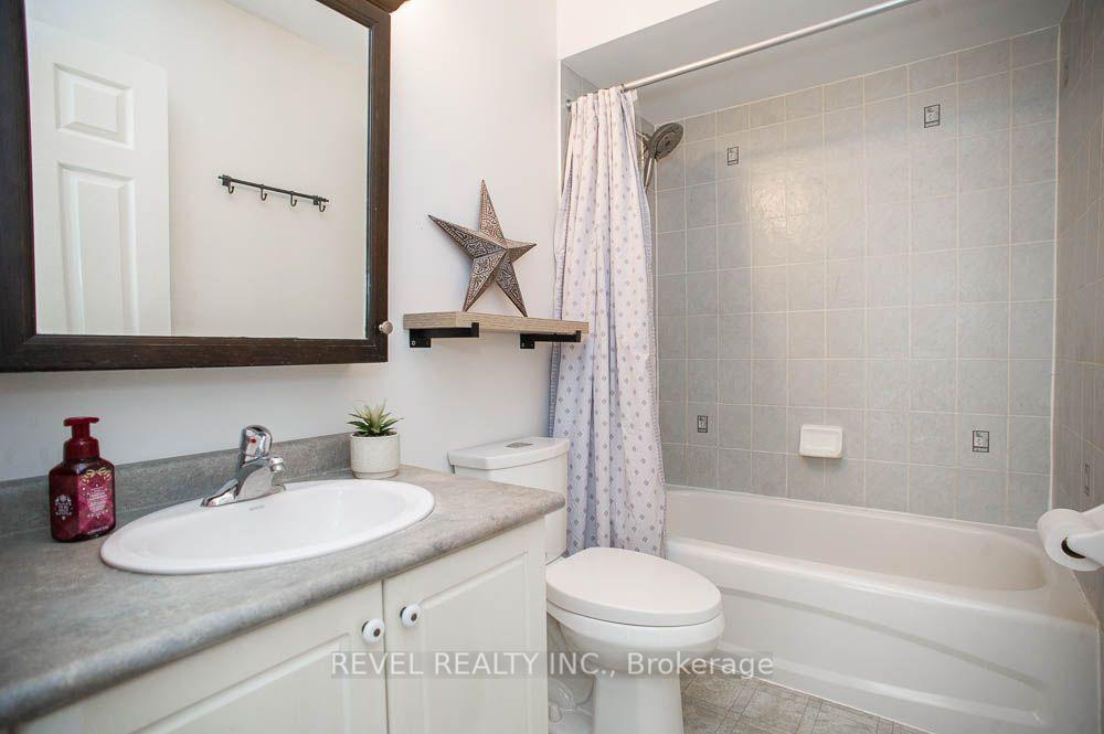 Photo 21 of 48 Lovell Crescent, Brantford, Empire — HOMEH