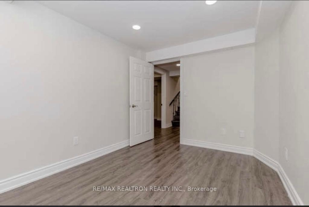 Photo 5 of Unit BSMT, 715 Shanahan Boulevard, Newmarket, Armitage — HOMEH