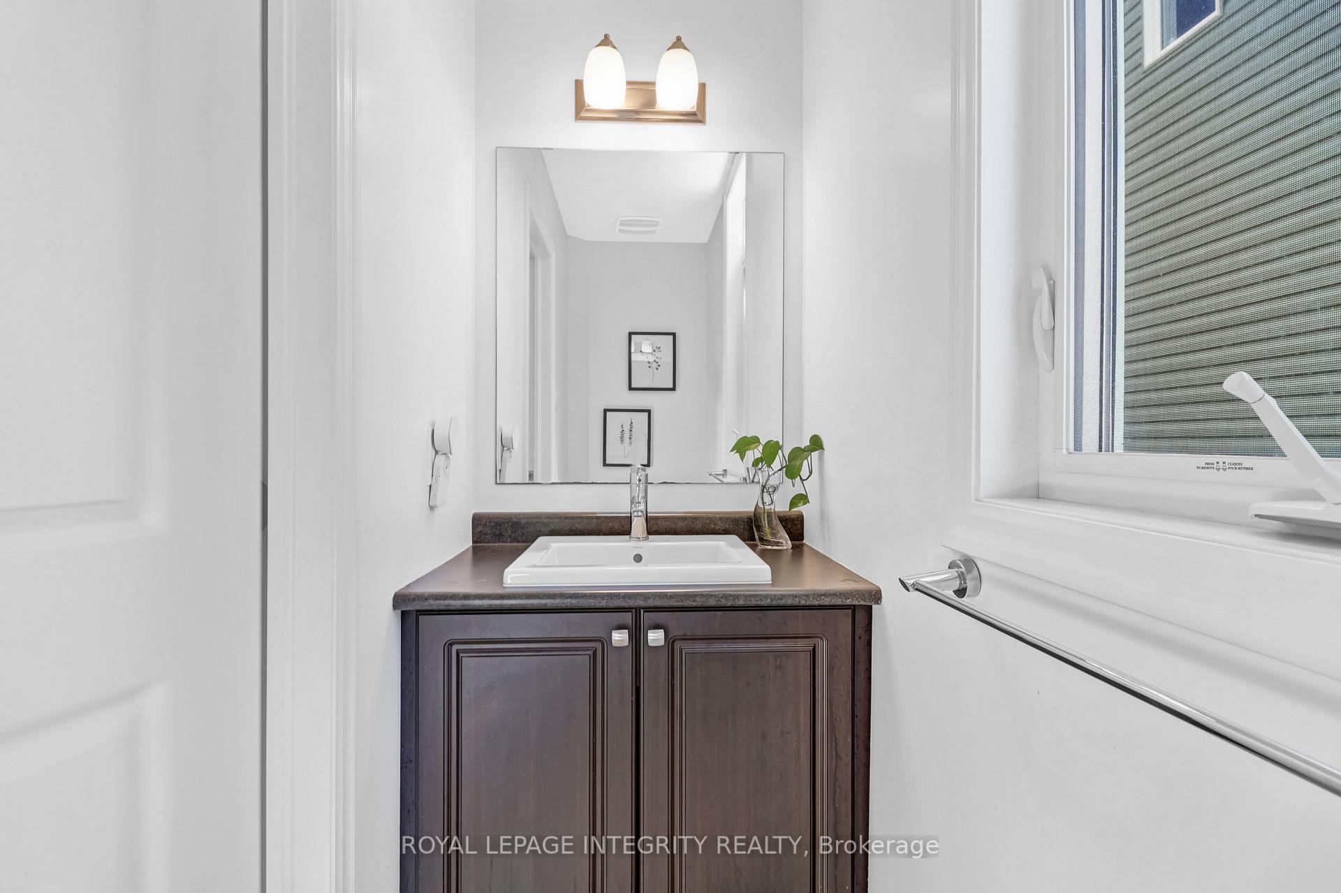 Photo 7 of 216 Gossamer Street, Ottawa, Mer Bleue/Bradley Estates/Anderson Park — HOMEH