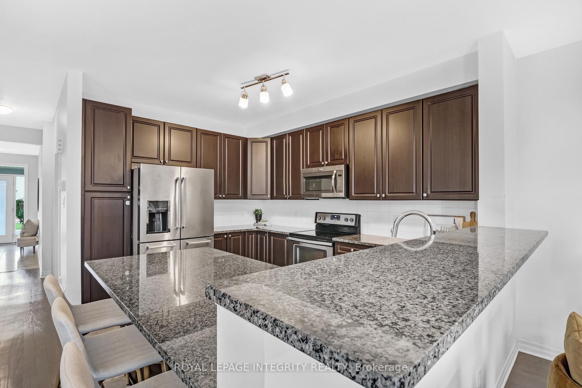 Photo 13 of 216 Gossamer Street, Ottawa, Mer Bleue/Bradley Estates/Anderson Park — HOMEH