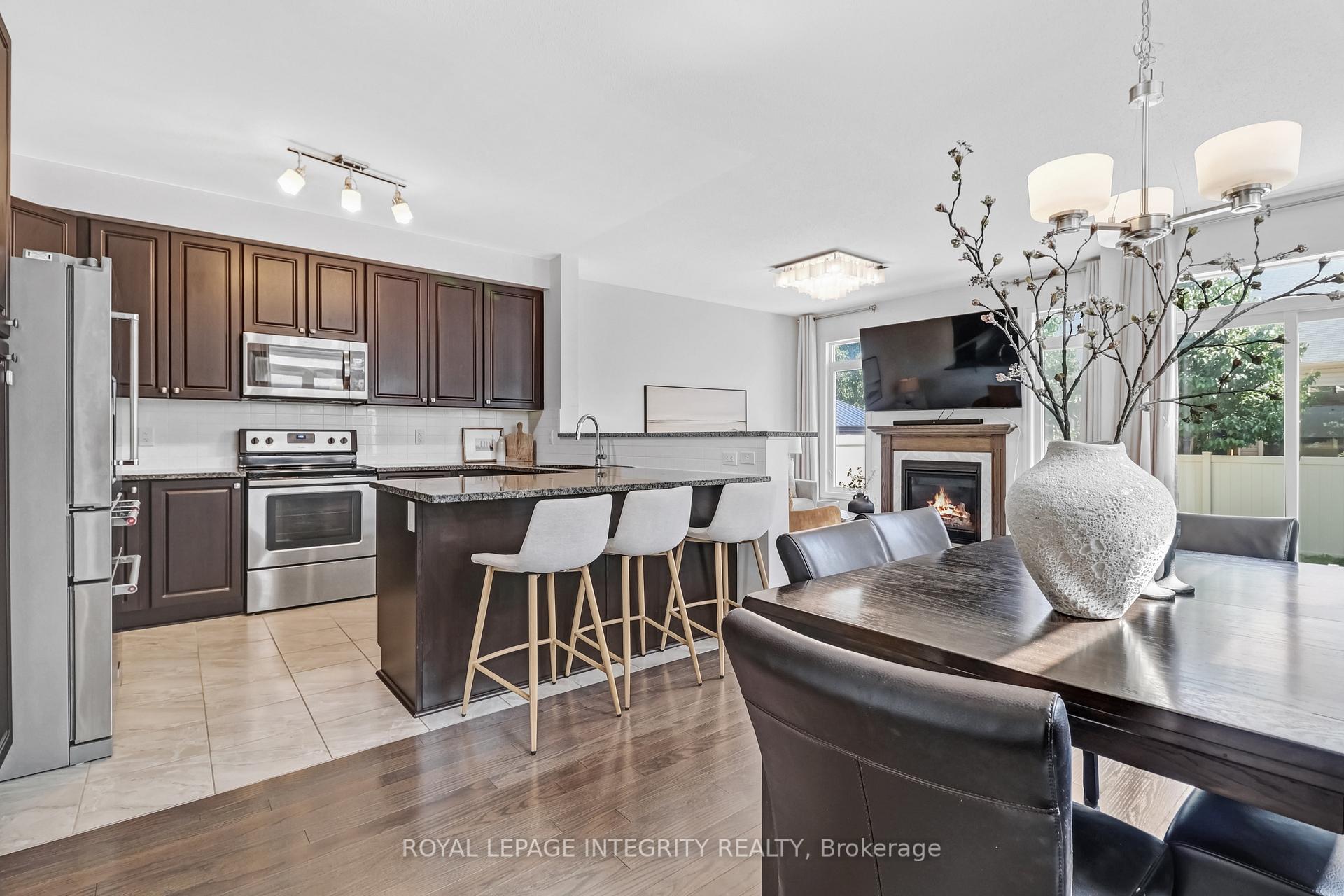 Photo 15 of 216 Gossamer Street, Ottawa, Mer Bleue/Bradley Estates/Anderson Park — HOMEH