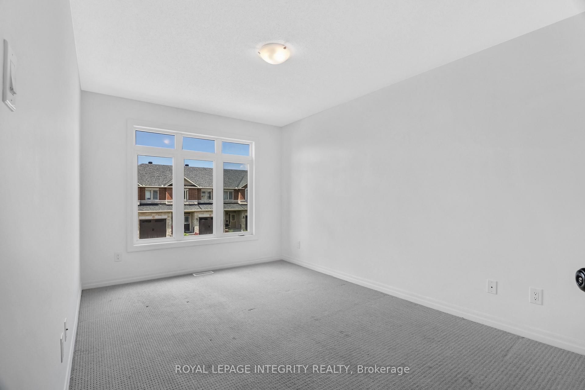 Photo 29 of 216 Gossamer Street, Ottawa, Mer Bleue/Bradley Estates/Anderson Park — HOMEH