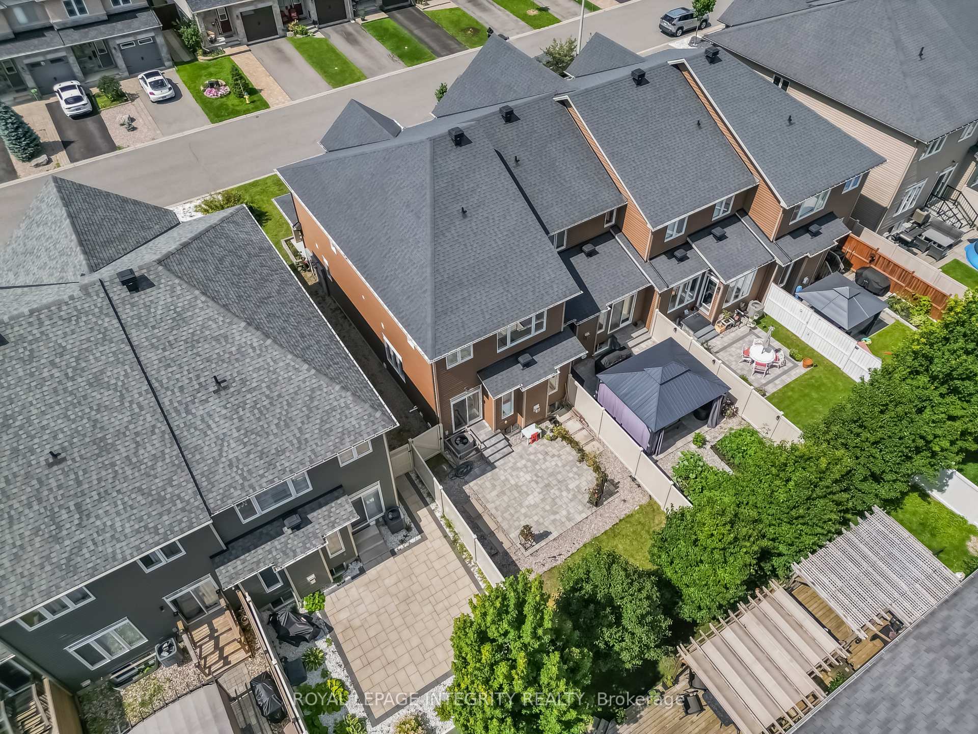 Photo 34 of 216 Gossamer Street, Ottawa, Mer Bleue/Bradley Estates/Anderson Park — HOMEH