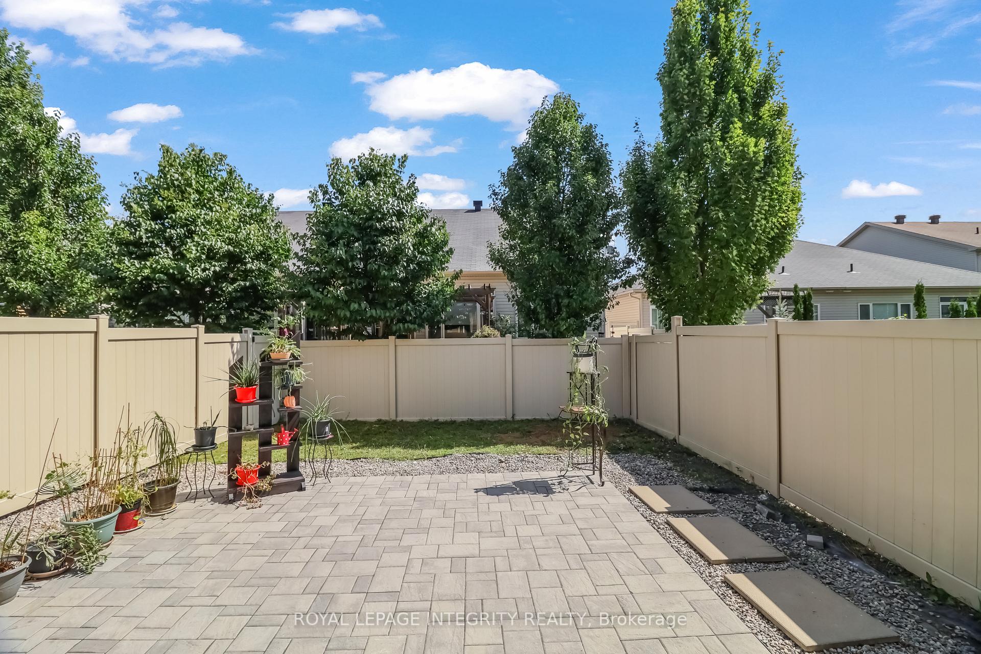 Photo 38 of 216 Gossamer Street, Ottawa, Mer Bleue/Bradley Estates/Anderson Park — HOMEH