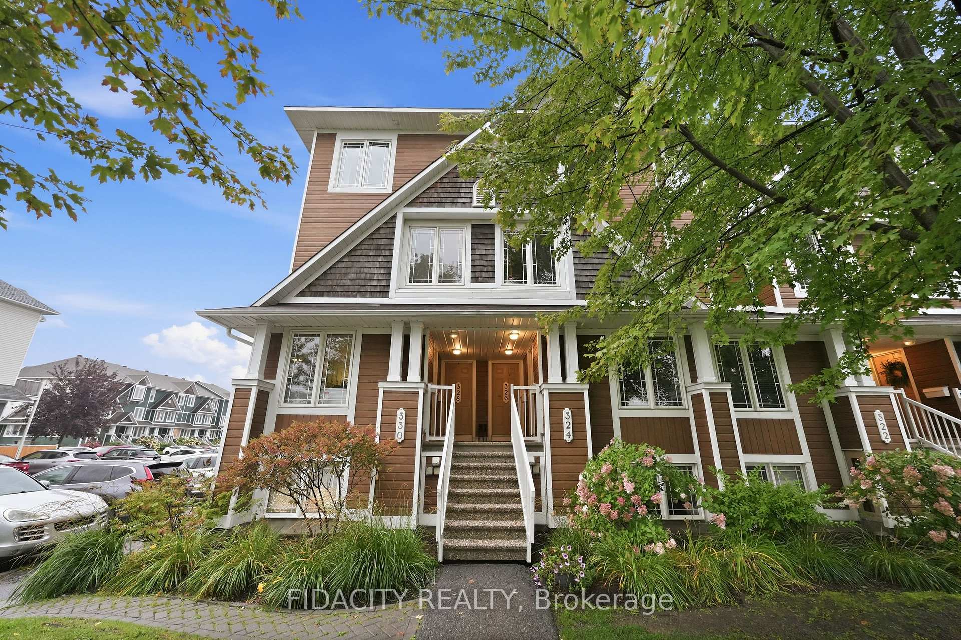 Photo of Unit 55, 324 Crownridge Drive
