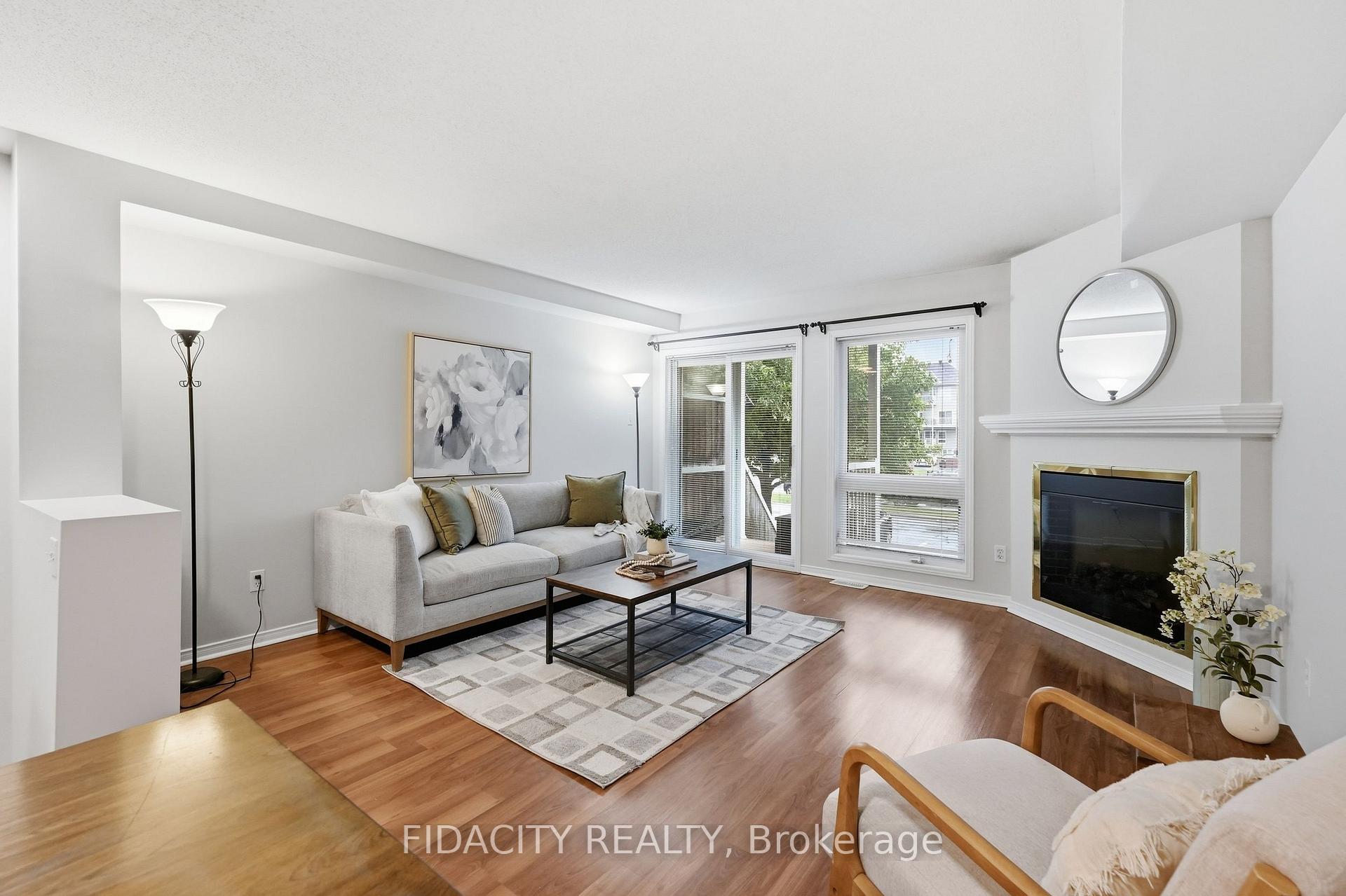 Photo 11 of Unit 55, 324 Crownridge Drive, Ottawa, Kanata - Emerald Meadows/Trailwest — HOMEH