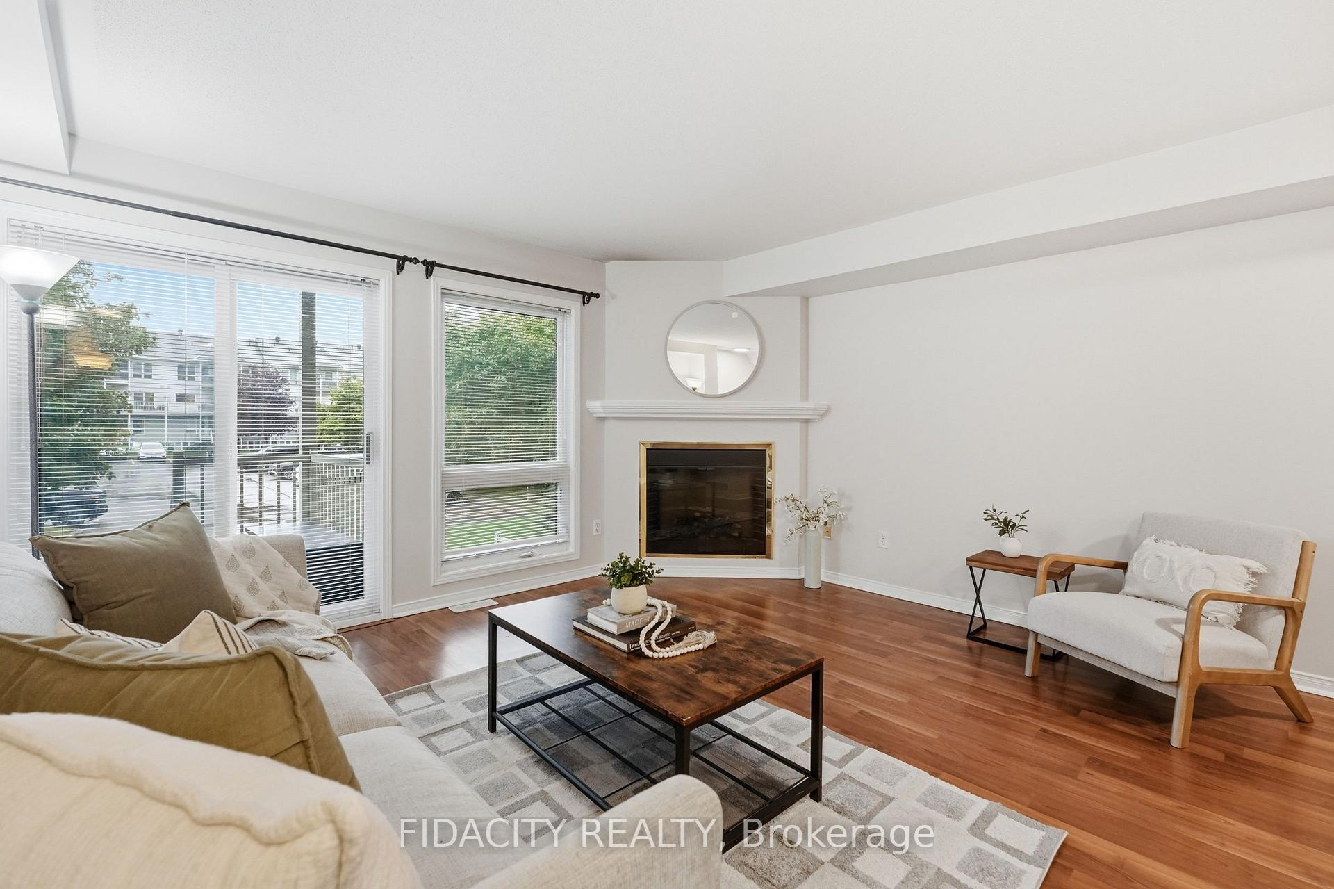 Photo 12 of Unit 55, 324 Crownridge Drive, Ottawa, Kanata - Emerald Meadows/Trailwest — HOMEH