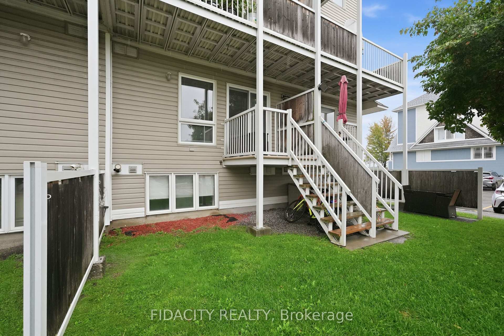 Photo 25 of Unit 55, 324 Crownridge Drive, Ottawa, Kanata - Emerald Meadows/Trailwest — HOMEH