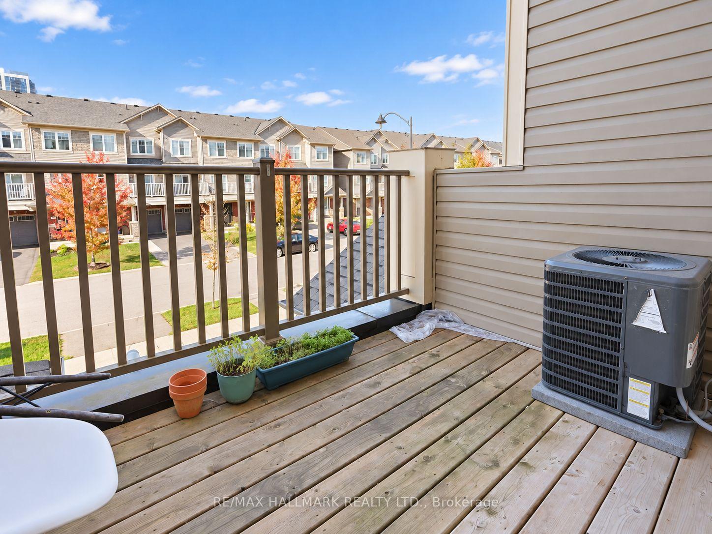 Photo 23 of 63 Tabaret Crescent, Oshawa, Windfields — HOMEH