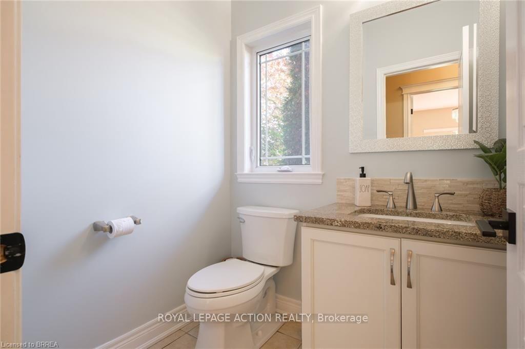Photo 20 of 24 Wingrove Wood, Brantford, North Park/Wood St. — HOMEH