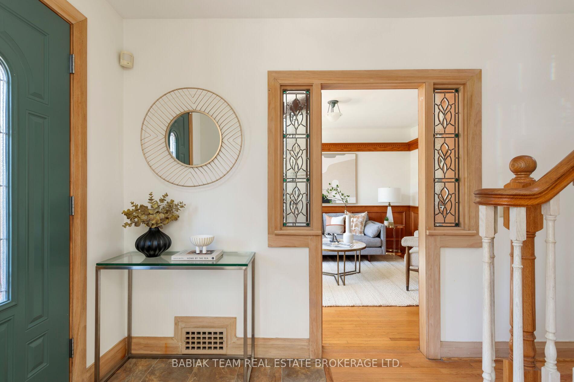 Photo 4 of 33 Halford Avenue, Toronto, Lambton Baby Point — HOMEH