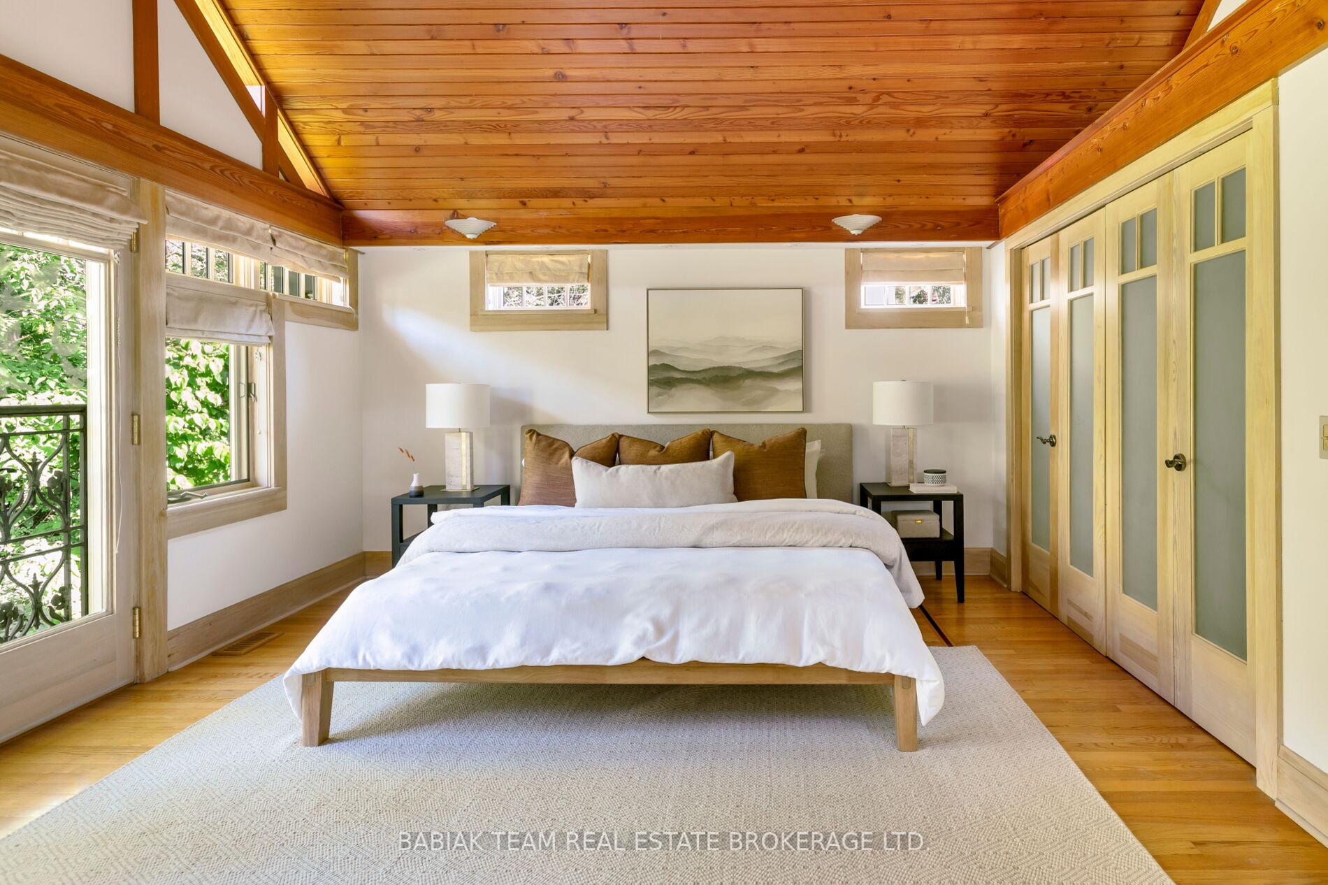 Photo 23 of 33 Halford Avenue, Toronto, Lambton Baby Point — HOMEH