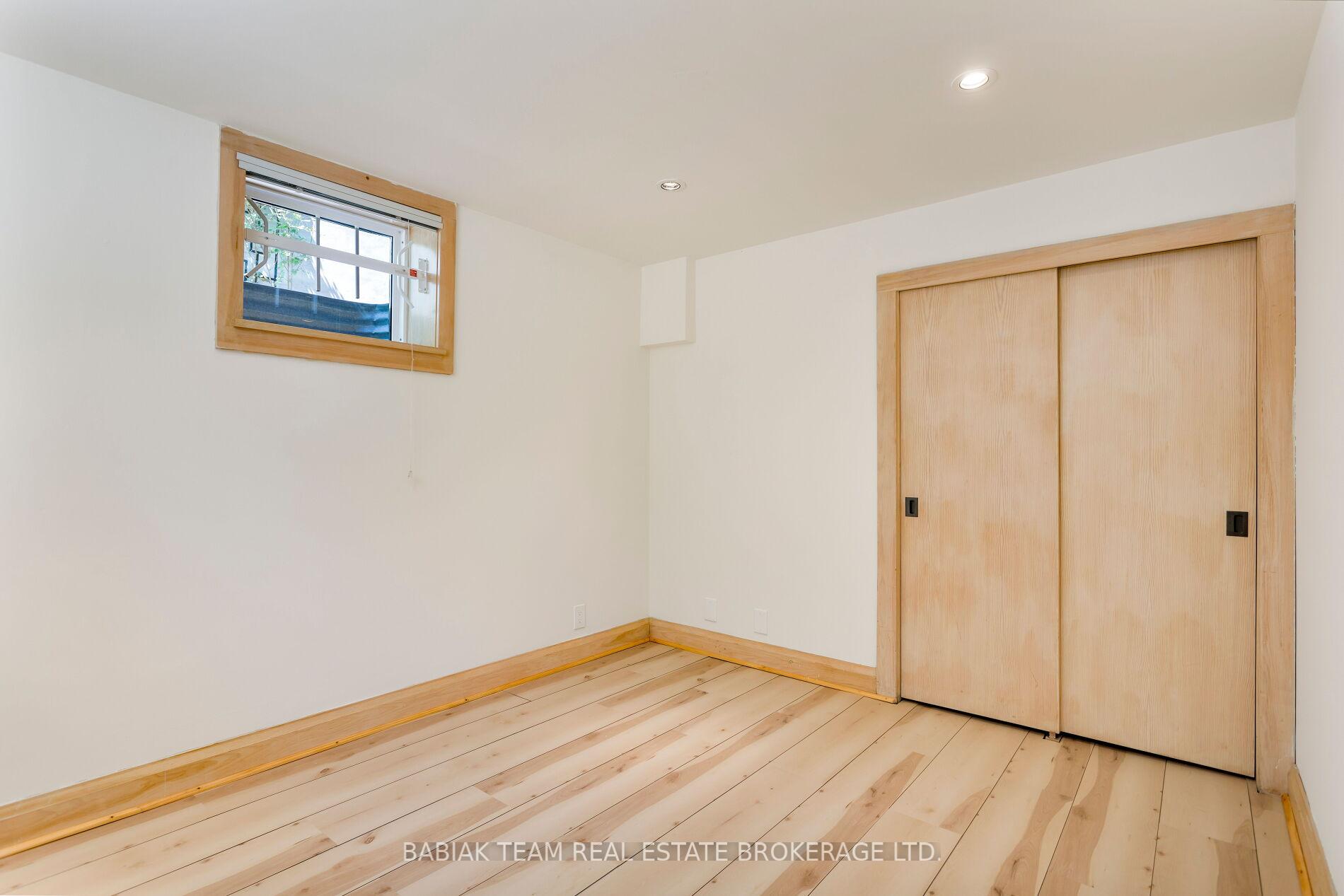 Photo 39 of 33 Halford Avenue, Toronto, Lambton Baby Point — HOMEH