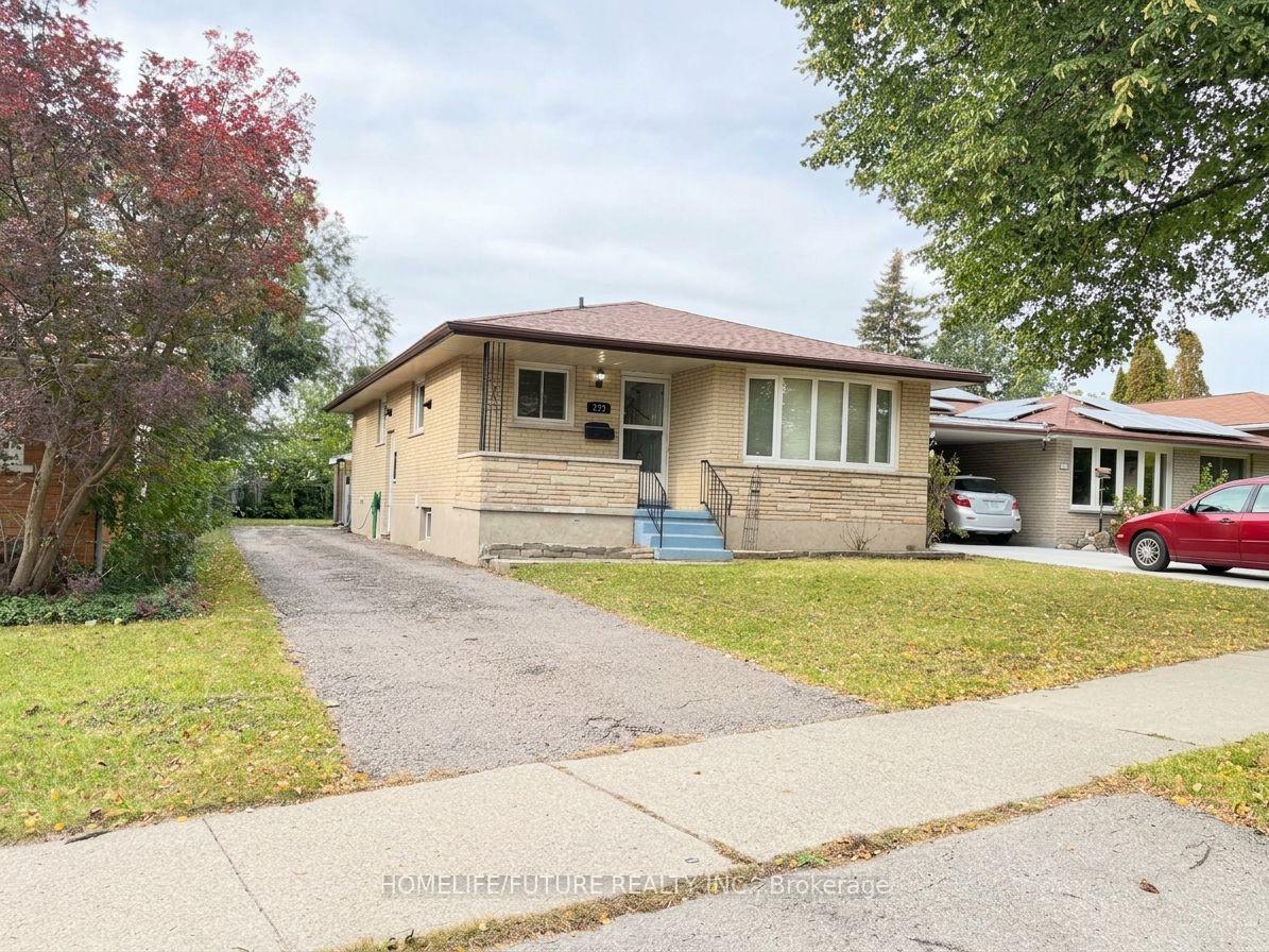 Photo of 272 Kinzie Avenue