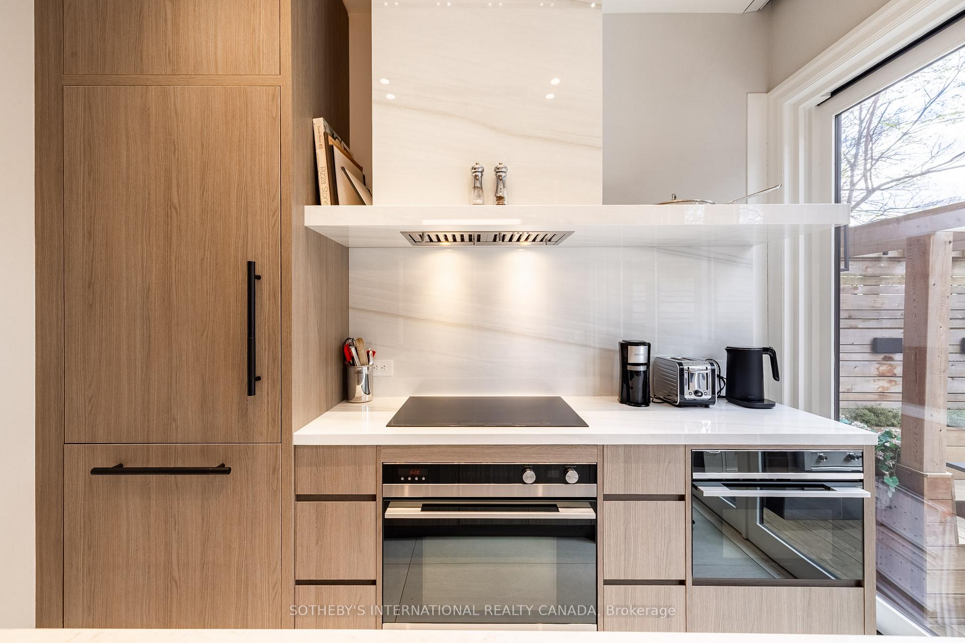 Photo 14 of 33 Tranby Avenue, Toronto, The Annex — HOMEH