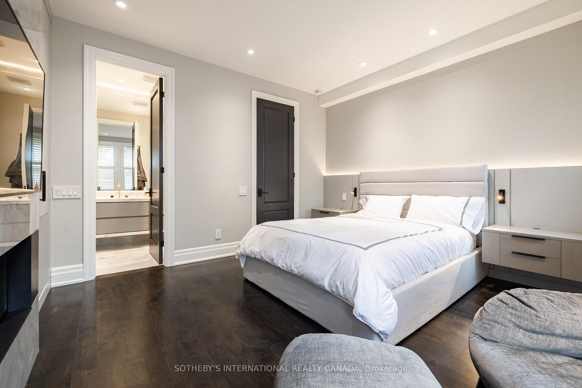 Photo 16 of 33 Tranby Avenue, Toronto, The Annex — HOMEH