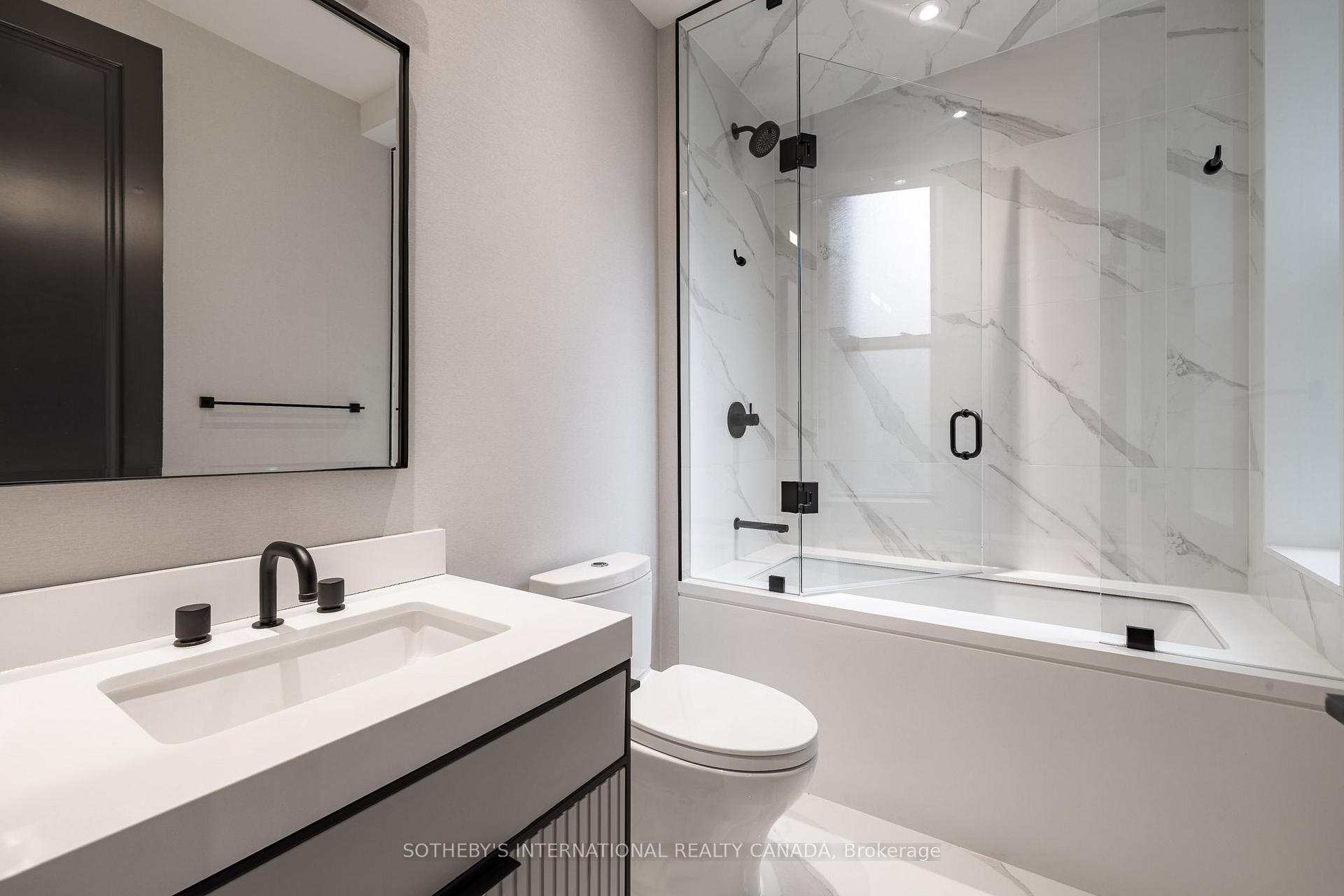 Photo 18 of 33 Tranby Avenue, Toronto, The Annex — HOMEH