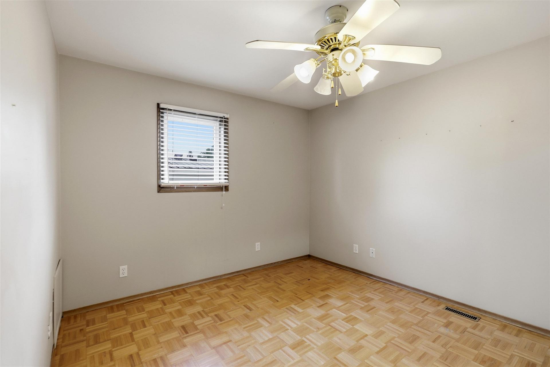 Photo 15 of 30 Adeline Avenue, Sault Ste Marie, Ward 3 — HOMEH