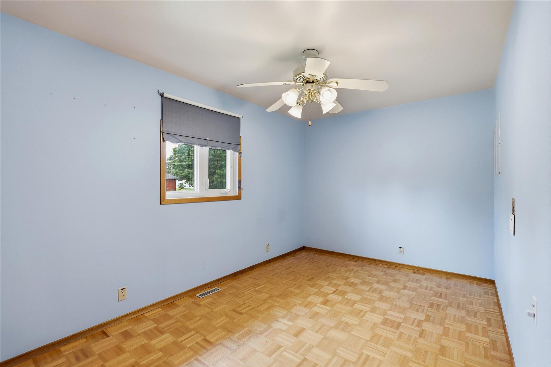 Photo 18 of 30 Adeline Avenue, Sault Ste Marie, Ward 3 — HOMEH