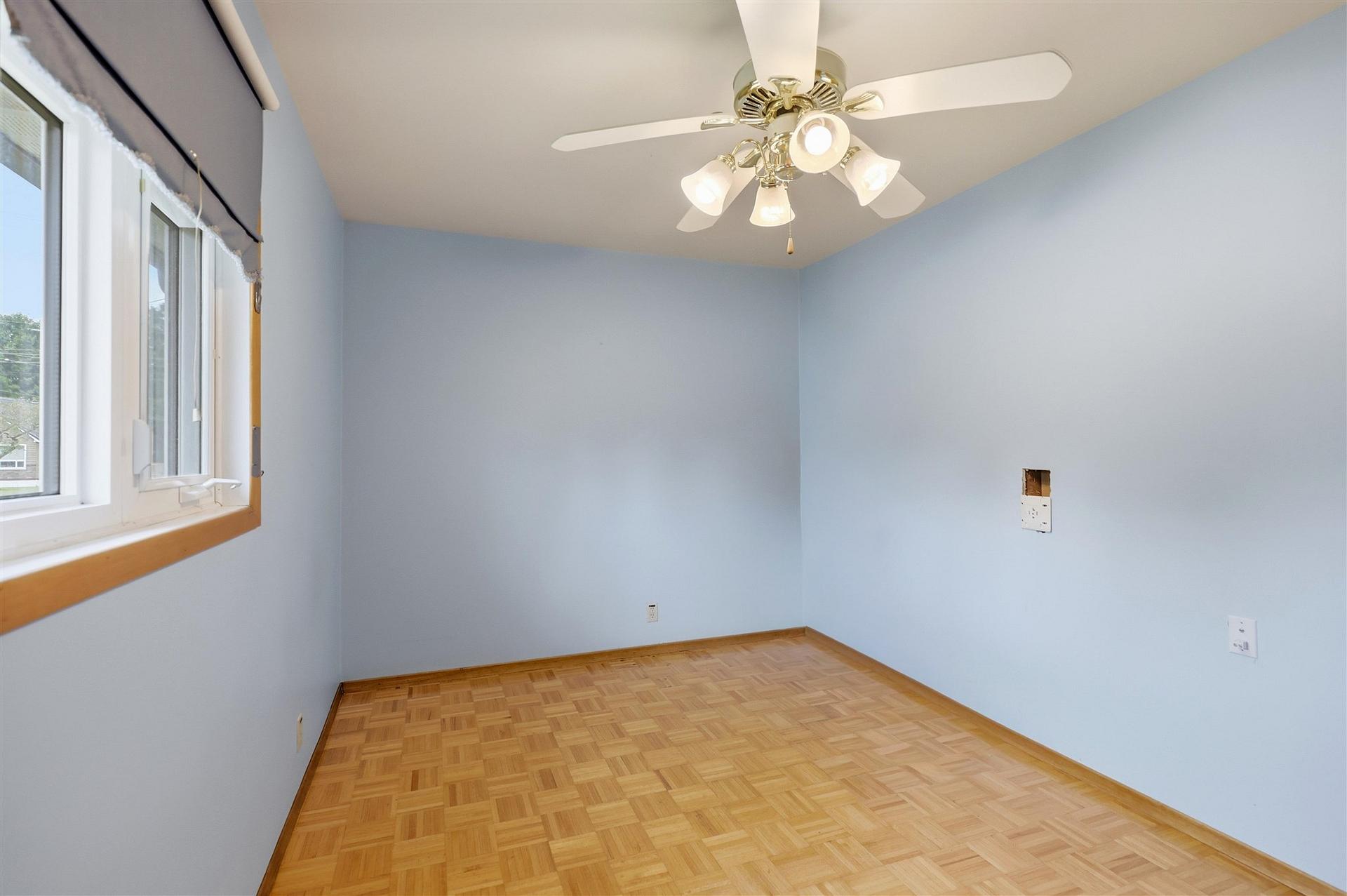 Photo 20 of 30 Adeline Avenue, Sault Ste Marie, Ward 3 — HOMEH