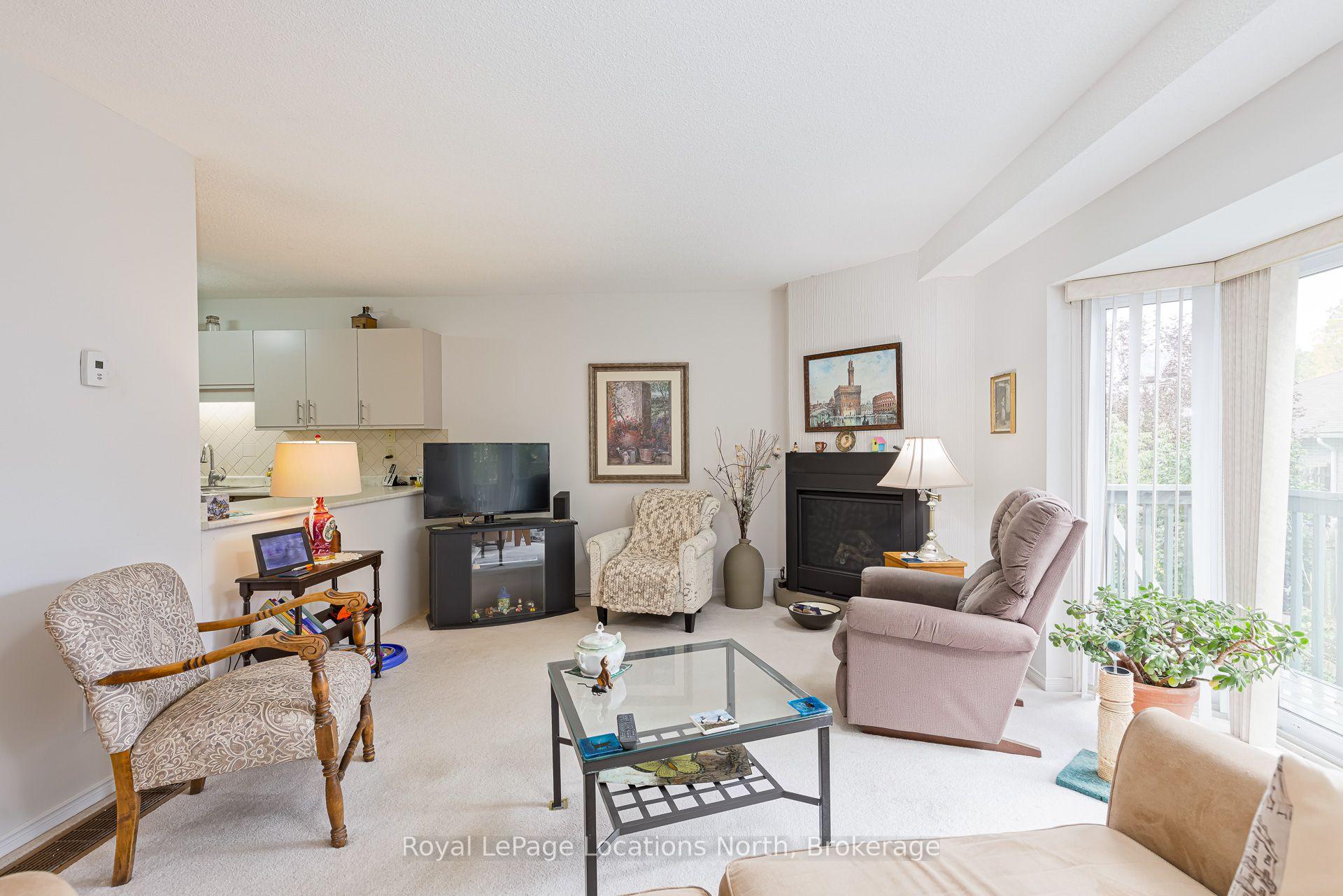 Photo 13 of Unit 8, 403 Thomas Street S, Clearview, Stayner — HOMEH