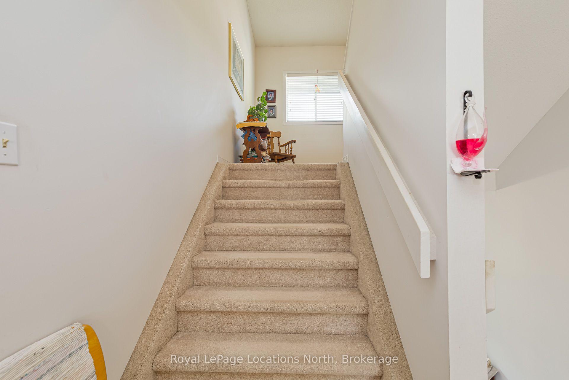 Photo 18 of Unit 8, 403 Thomas Street S, Clearview, Stayner — HOMEH