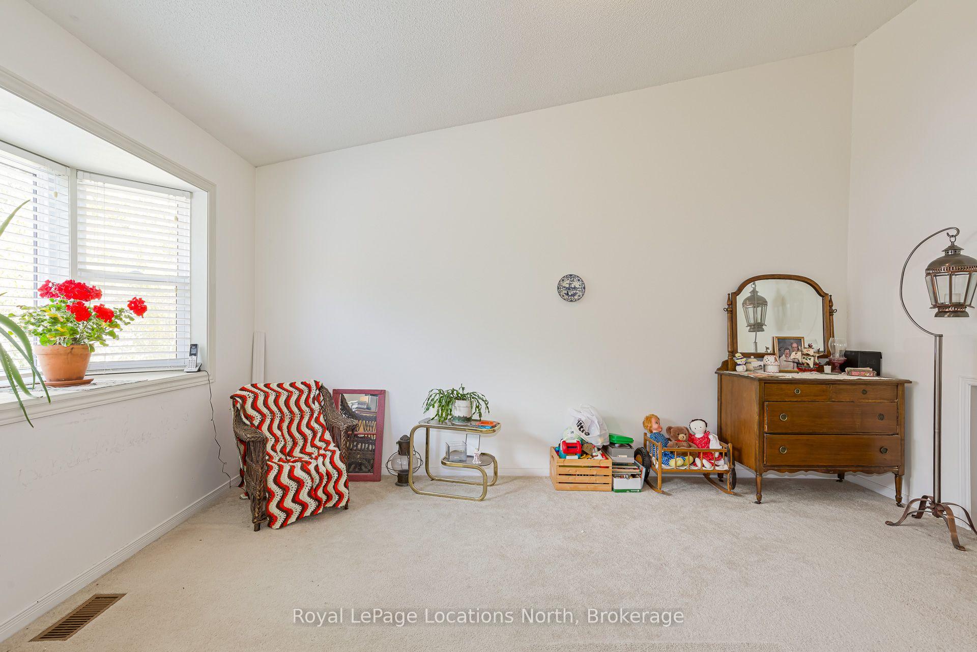Photo 28 of Unit 8, 403 Thomas Street S, Clearview, Stayner — HOMEH