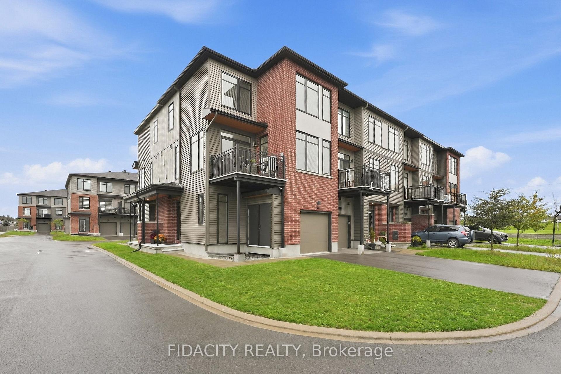 Photo 2 of 148 Visor Private, Ottawa, Kanata - Emerald Meadows/Trailwest — HOMEH