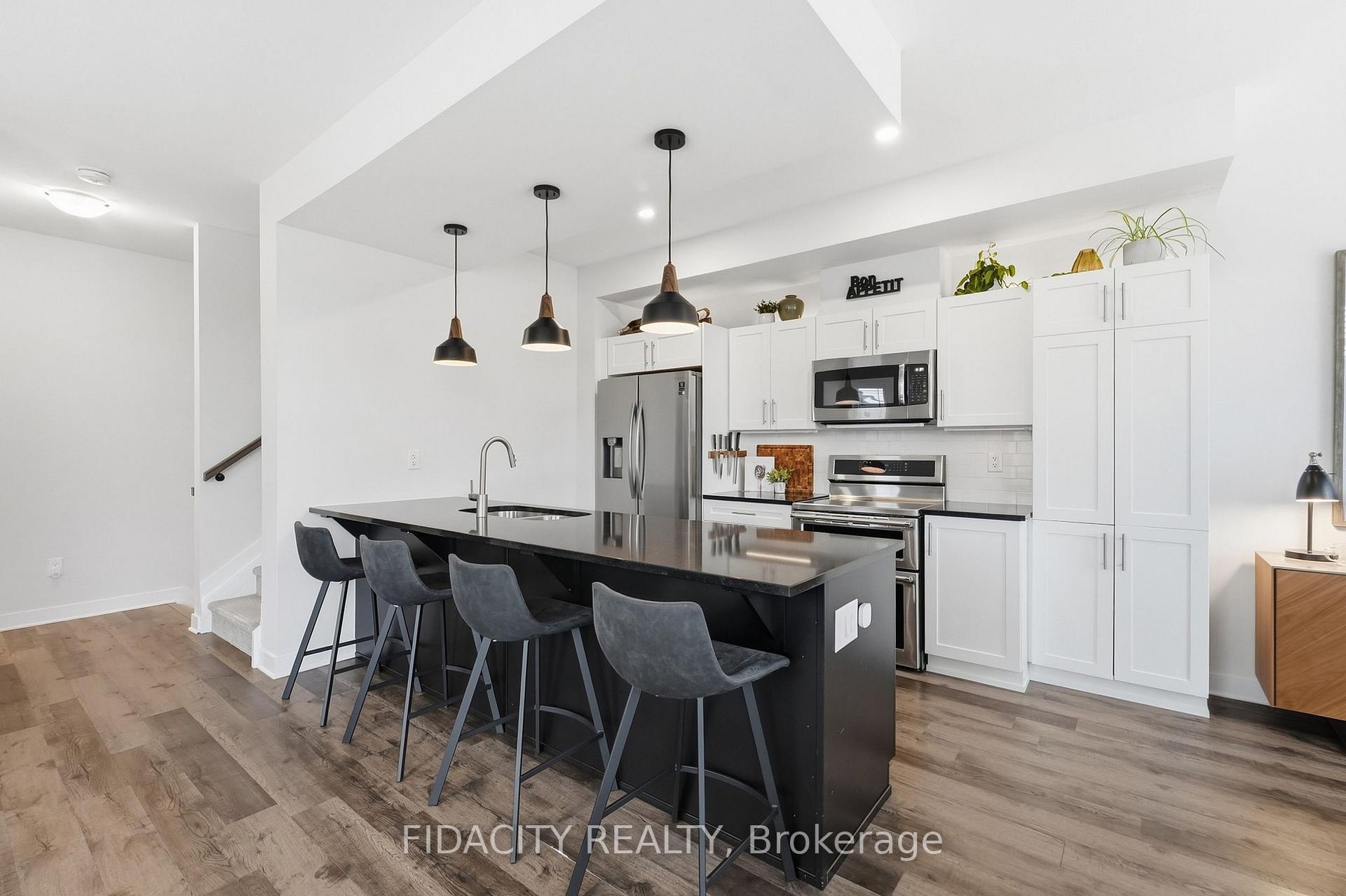 Photo 9 of 148 Visor Private, Ottawa, Kanata - Emerald Meadows/Trailwest — HOMEH