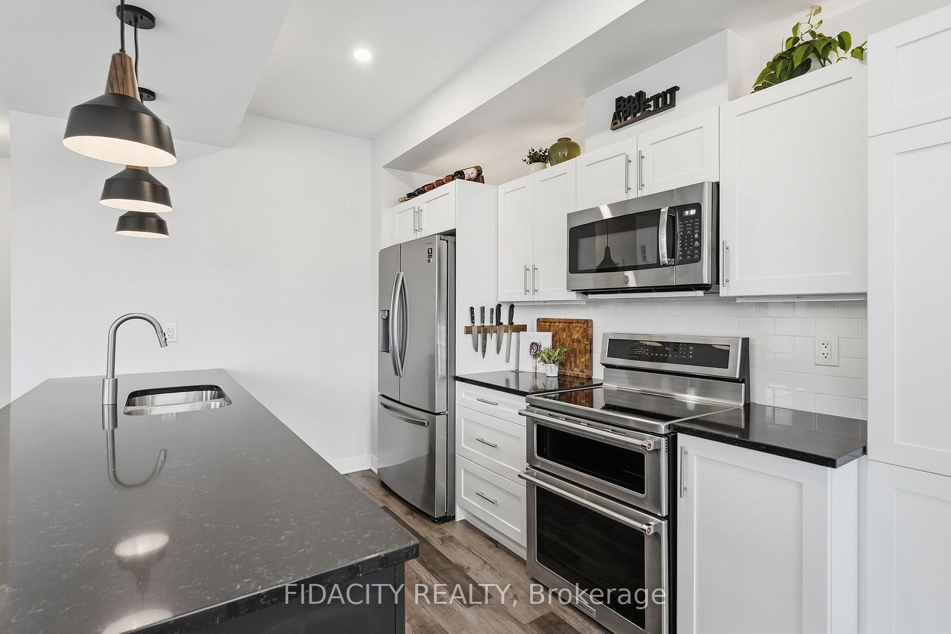 Photo 10 of 148 Visor Private, Ottawa, Kanata - Emerald Meadows/Trailwest — HOMEH