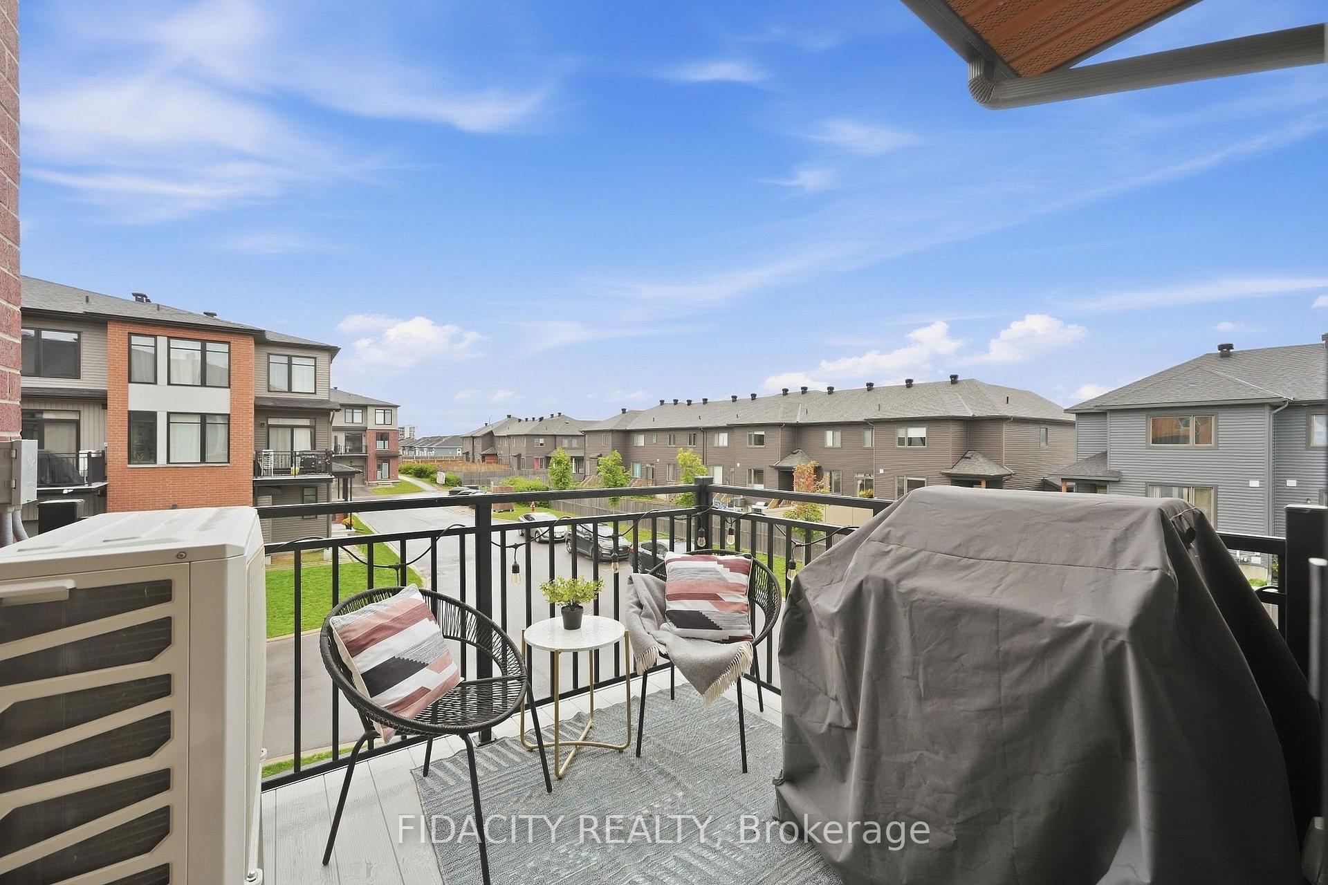 Photo 20 of 148 Visor Private, Ottawa, Kanata - Emerald Meadows/Trailwest — HOMEH