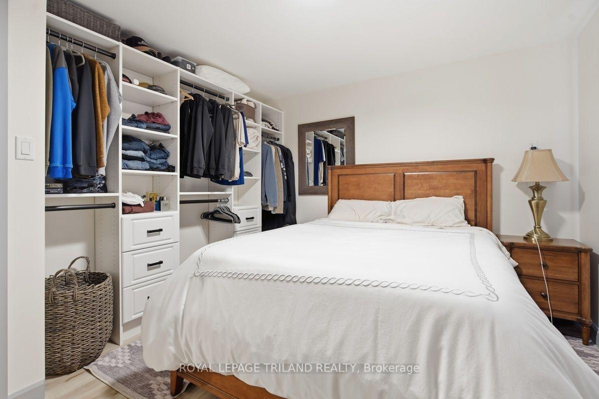 Photo 8 of 27 Aldborough Avenue, St. Thomas — HOMEH
