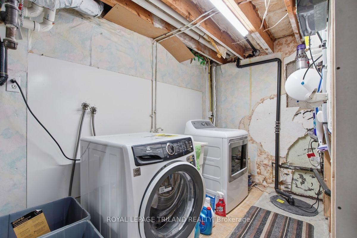 Photo 17 of 27 Aldborough Avenue, St. Thomas — HOMEH