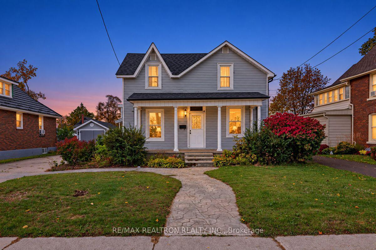 Photo of 52 Parkside Drive