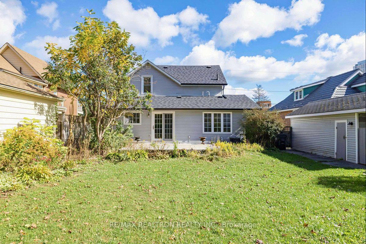 Photo 45 of 52 Parkside Drive, Barrie, Queen's Park — HOMEH