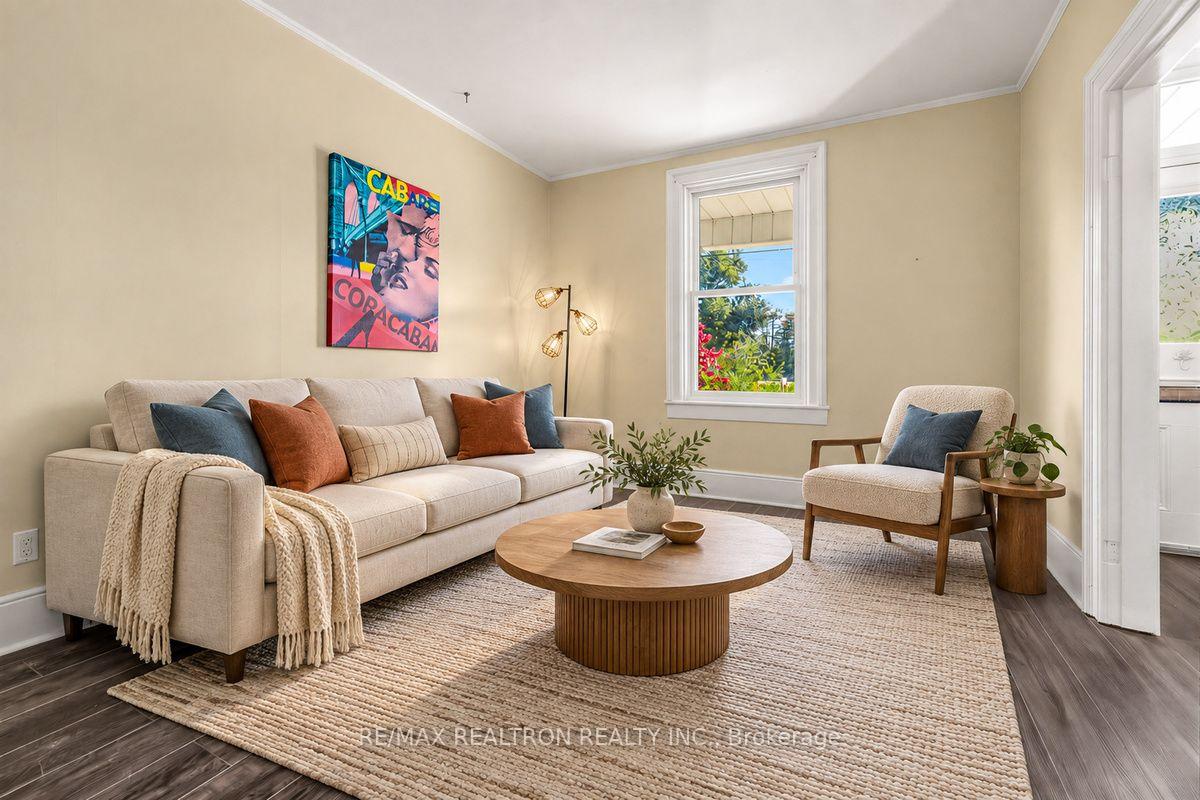 Photo 6 of 52 Parkside Drive, Barrie, Queen's Park — HOMEH