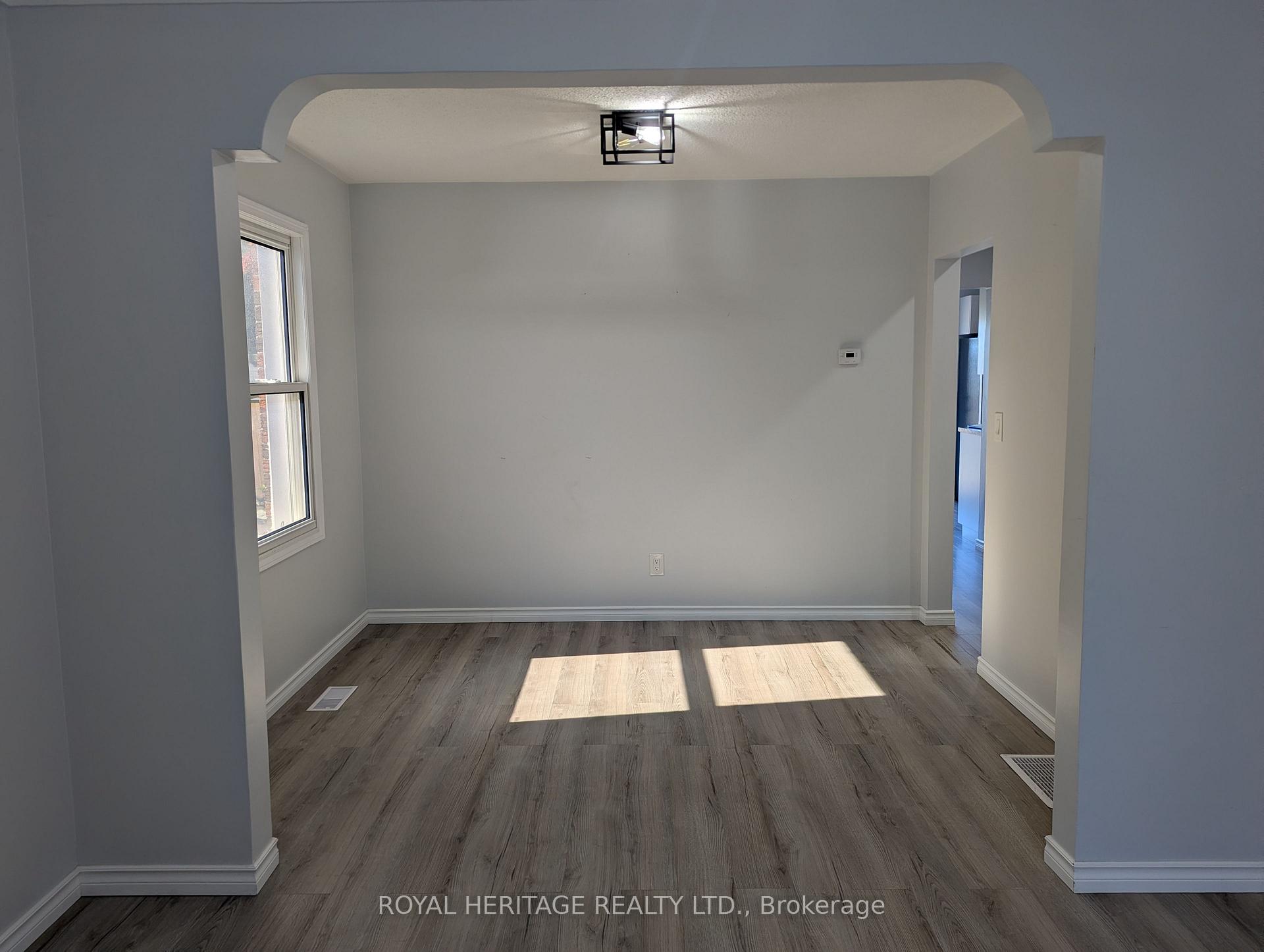 Photo 8 of 56 Liberty Street S, Clarington, Bowmanville — HOMEH