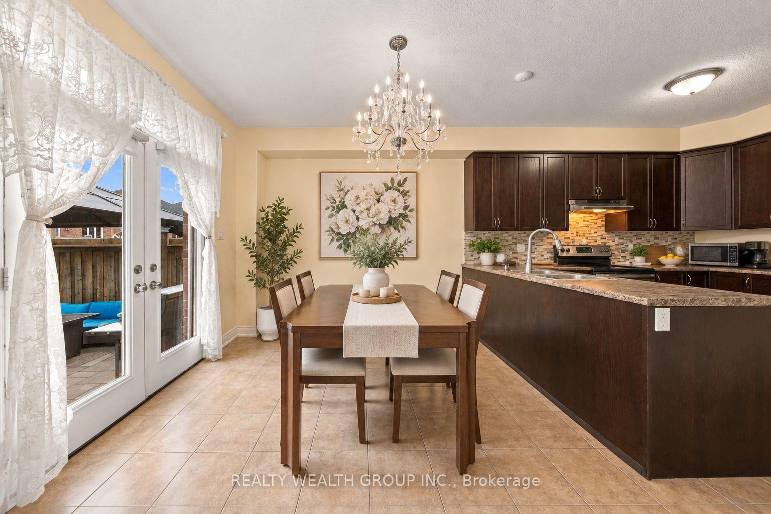 Photo 8 of 43 Booth Lane, Barrie, Painswick South — HOMEH