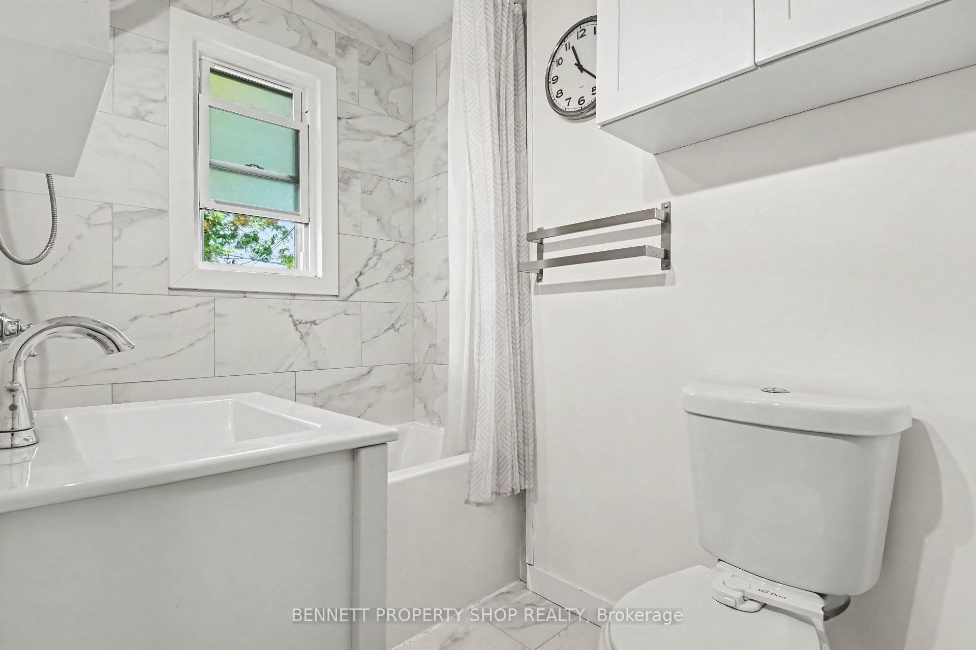 Photo 8 of 1215 Erie Avenue, Ottawa, Ridgemont — HOMEH