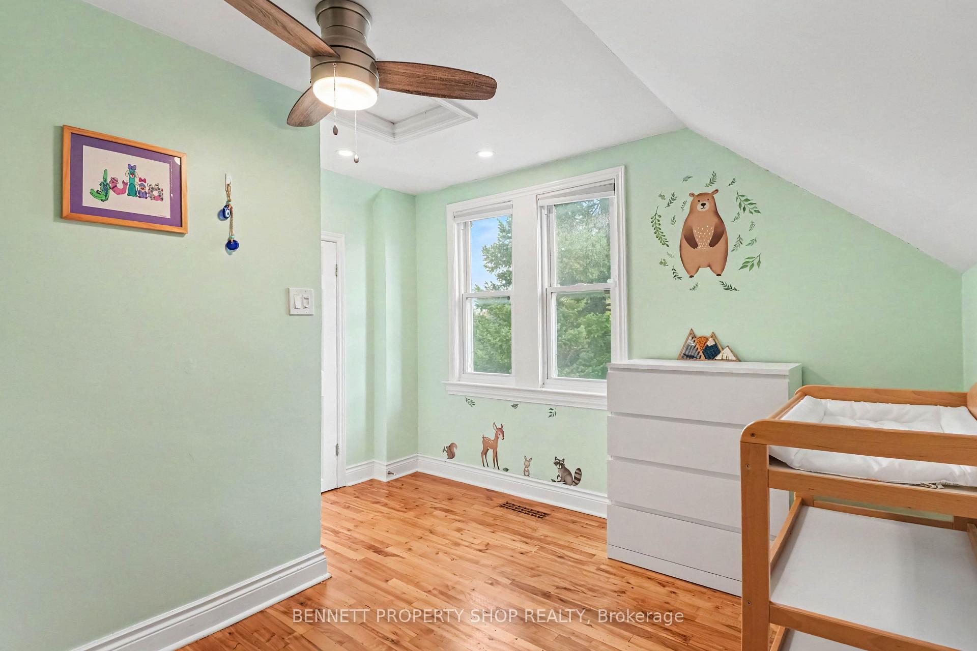 Photo 12 of 1215 Erie Avenue, Ottawa, Ridgemont — HOMEH