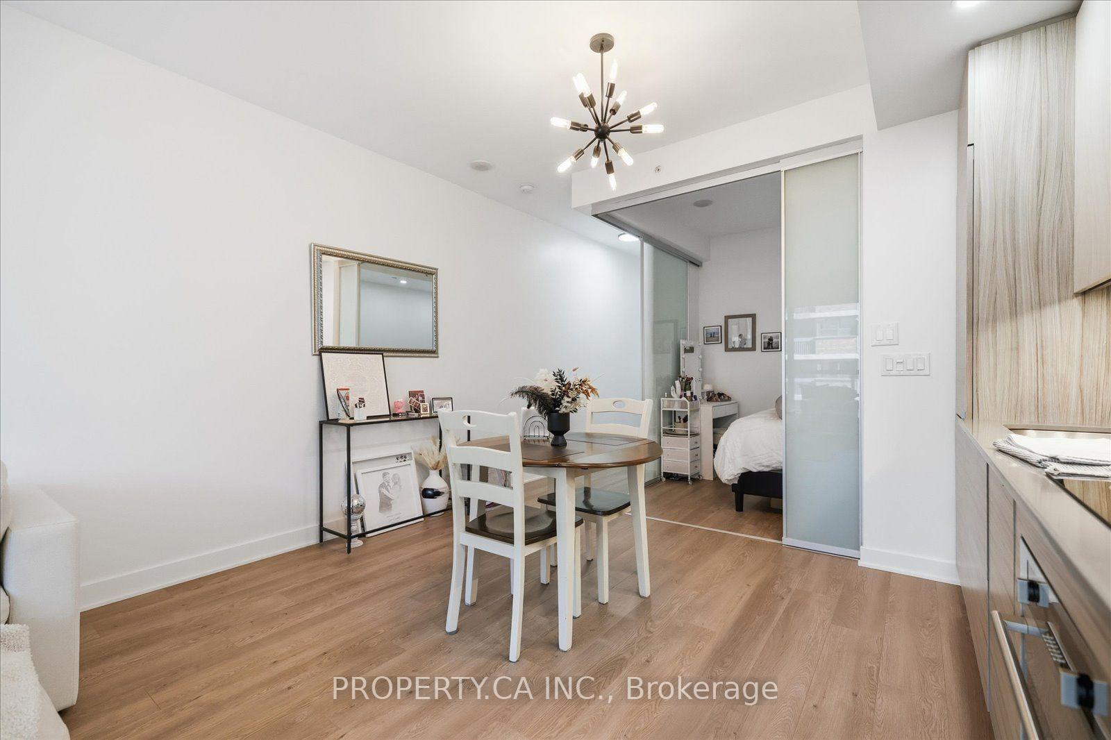 Photo 5 of Unit 606, 210 Simcoe Street, Toronto, Kensington-Chinatown — HOMEH