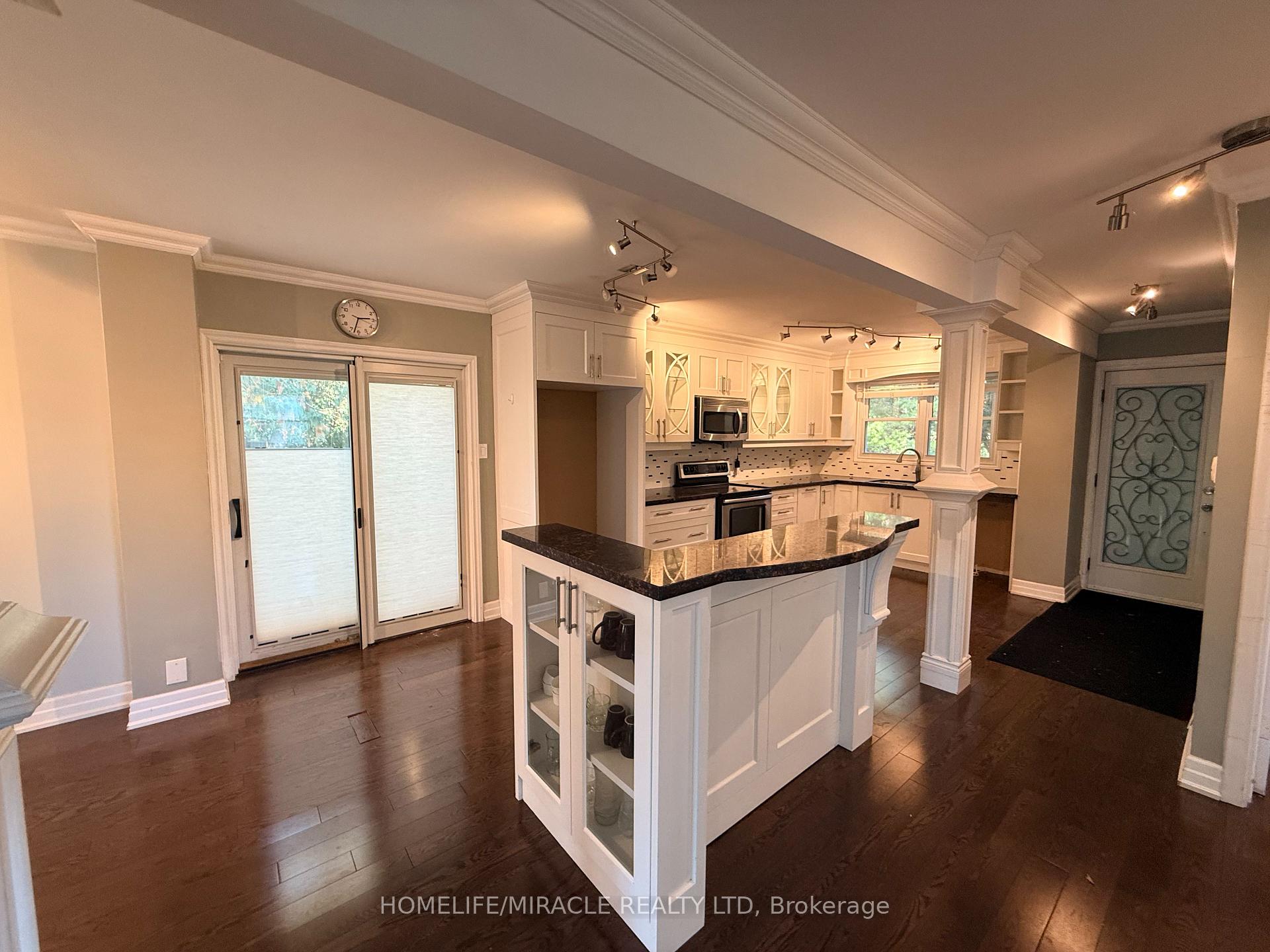 Photo 15 of 10 Yorkton Boulevard, Markham, Angus Glen — HOMEH