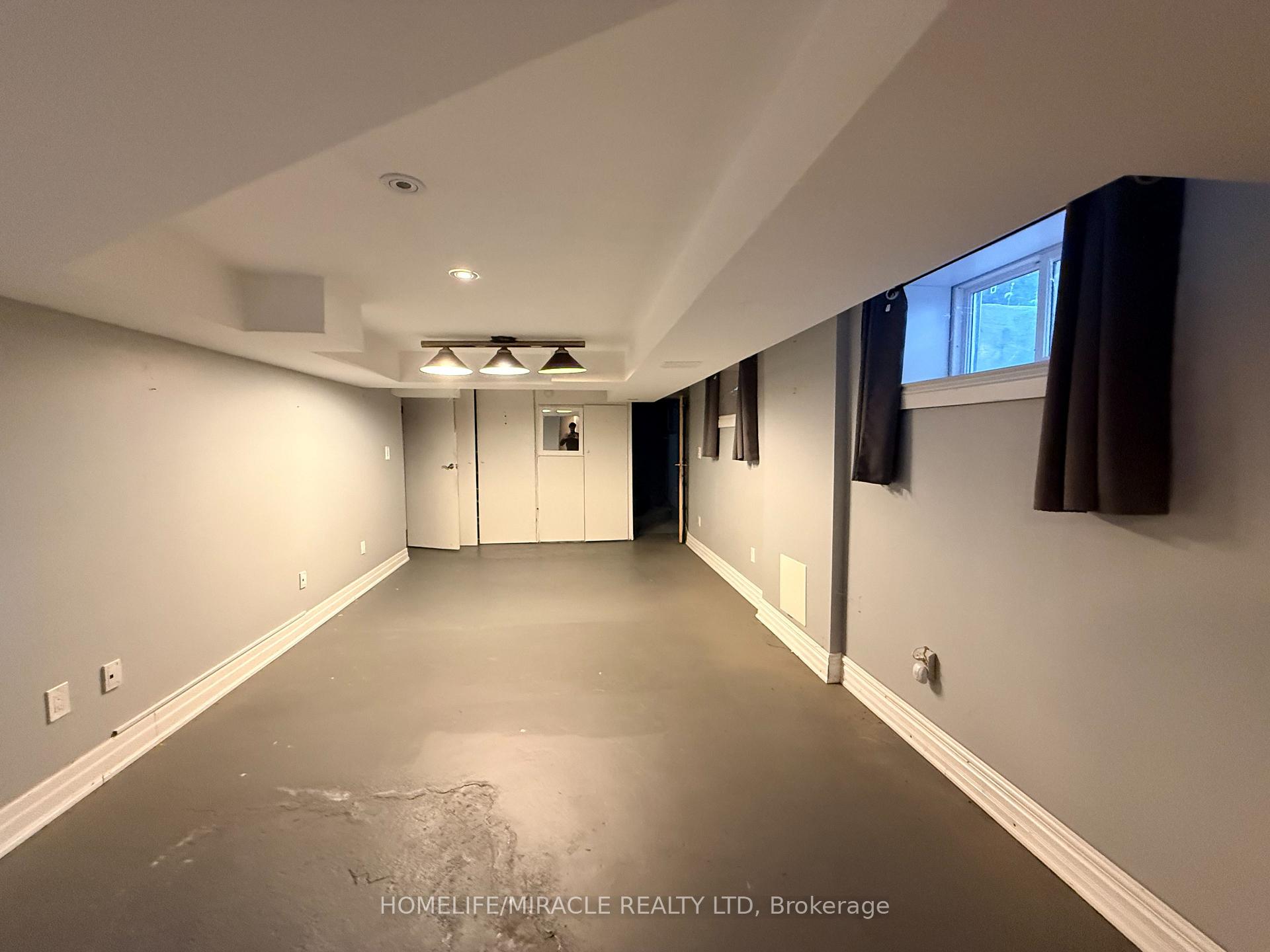 Photo 35 of 10 Yorkton Boulevard, Markham, Angus Glen — HOMEH