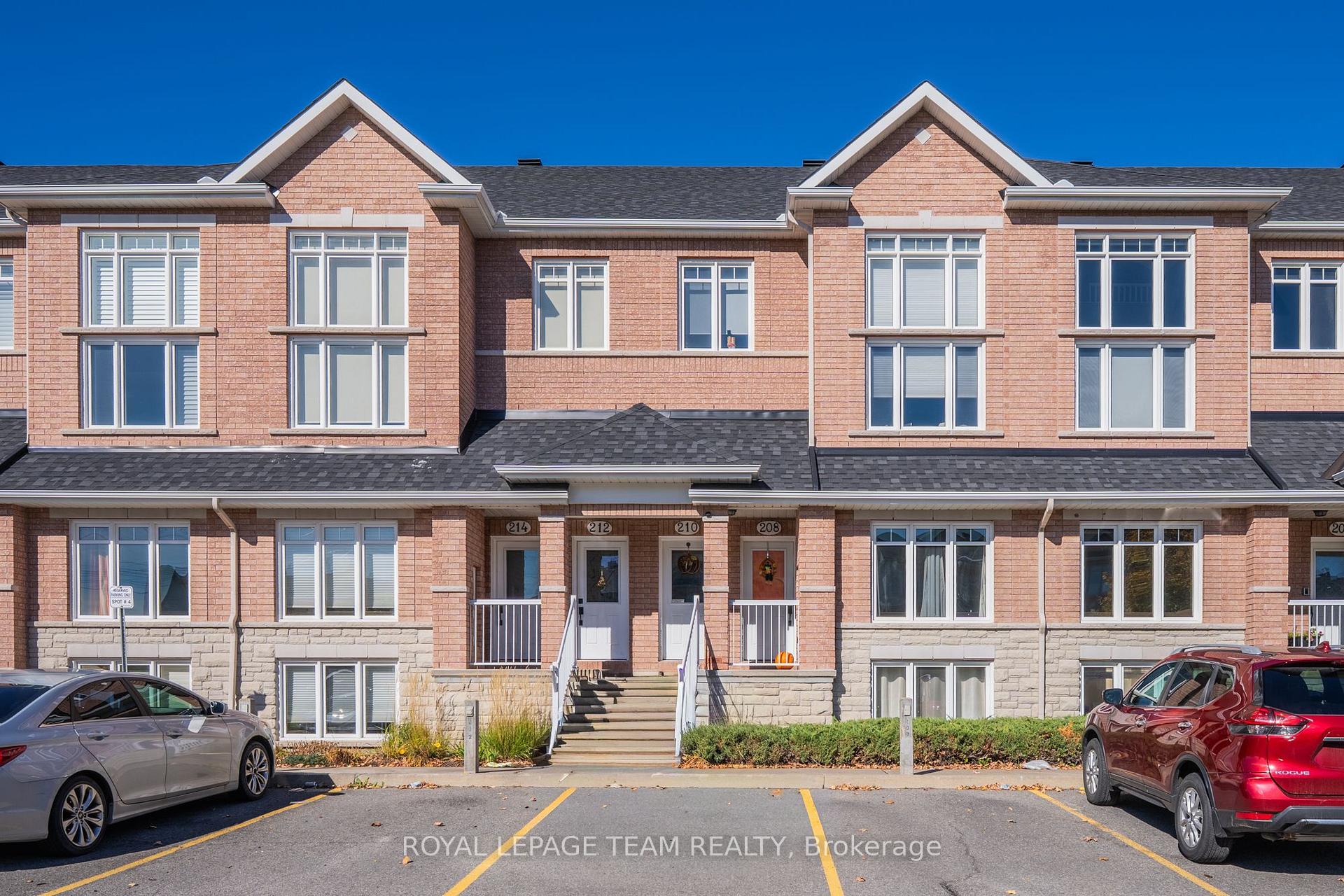 Photo 2 of 208 Tivoli Private, Ottawa, Merivale Industrial Park/Citiplace — HOMEH