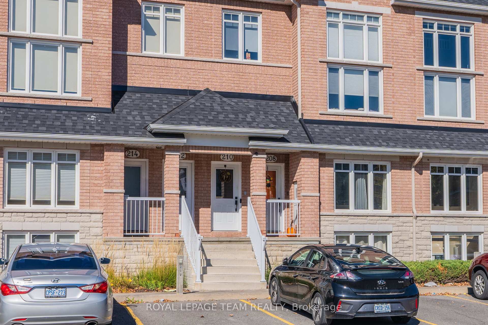 Photo 9 of 208 Tivoli Private, Ottawa, Merivale Industrial Park/Citiplace — HOMEH