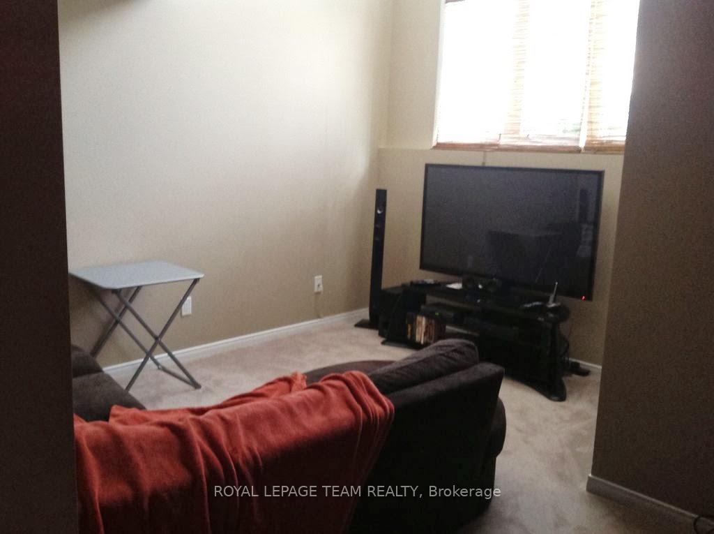 Photo 21 of 208 Tivoli Private, Ottawa, Merivale Industrial Park/Citiplace — HOMEH