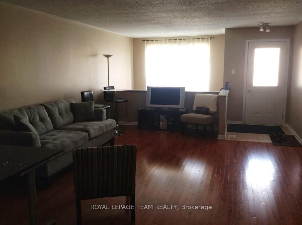 Photo 16 of 208 Tivoli Private, Ottawa, Merivale Industrial Park/Citiplace — HOMEH