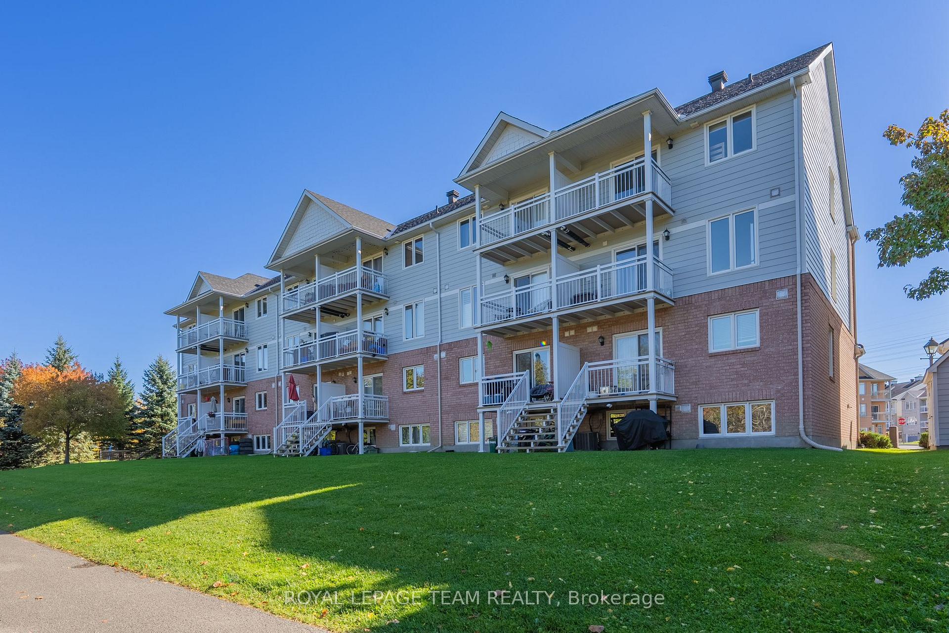 Photo 35 of 208 Tivoli Private, Ottawa, Merivale Industrial Park/Citiplace — HOMEH