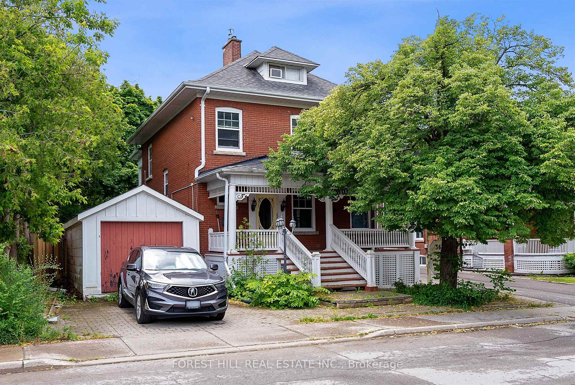 Photo 1 of Unit LOWER, 36 Arnold Crescent, Richmond Hill, Mill Pond — HOMEH